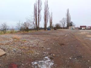 Pronájem komerčního pozemku, Mezouň, 450 m2