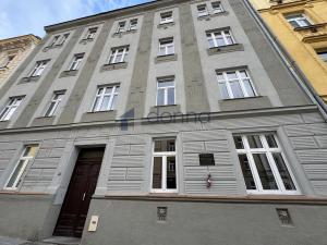 Pronájem bytu 2+kk, Praha - Podolí, Sinkulova, 50 m2