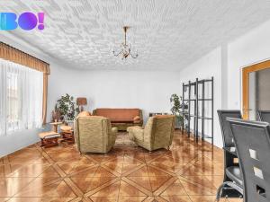 Prodej rodinného domu, Chroustovice - Mentour, 370 m2