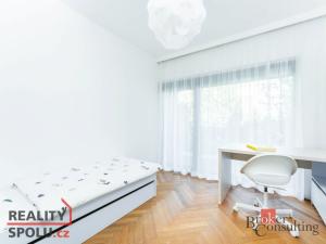 Pronájem bytu 5+kk, Praha - Modřany, Štolcova, 125 m2