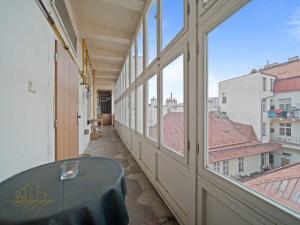 Prodej bytu 3+1, Praha - Karlín, Sokolovská, 96 m2