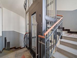 Prodej bytu 3+1, Praha - Karlín, Sokolovská, 96 m2