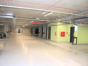 Pronájem garážového stání, Praha - Vinohrady, Dudova, 22 m2