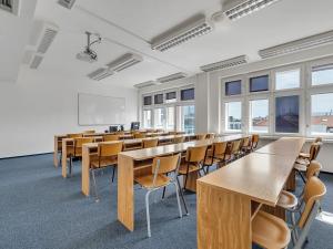 Pronájem kanceláře, Praha - Nové Město, Spálená, 350 m2