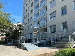 Prodej bytu 1+kk, Praha - Modřany, Petržílova, 29 m2
