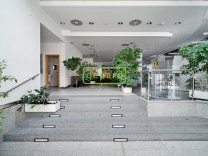 Pronájem obchodního prostoru, Praha - Žižkov, Hartigova, 747 m2