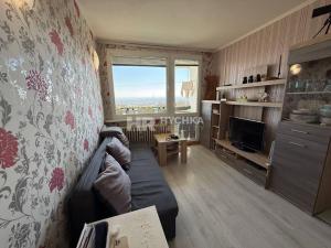 Prodej bytu 1+1, Praha - Prosek, Prosecká, 34 m2