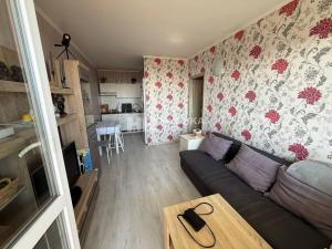 Prodej bytu 1+1, Praha - Prosek, Prosecká, 34 m2