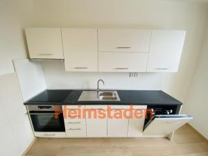Pronájem bytu 2+1, Ostrava - Poruba, Francouzská, 51 m2