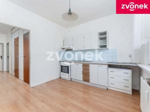 Prodej bytu 2+1, Zlín, U Trojáku, 68 m2