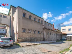 Prodej obchodního prostoru, Úpice, Dr. Teuchmanna, 1817 m2