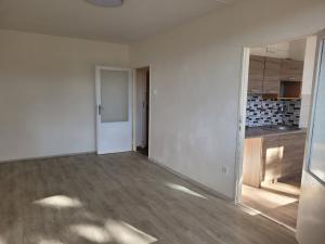 Pronájem bytu 1+1, Bílina - Pražské Předměstí, Bezejmenná, 33 m2