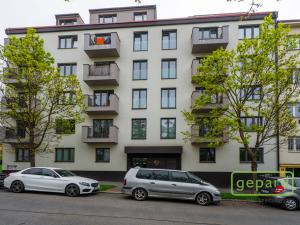 Prodej bytu 2+kk, Praha - Vysočany, Nemocniční, 66 m2