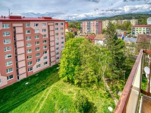 Pronájem bytu 2+1, Chomutov, Kostnická, 58 m2