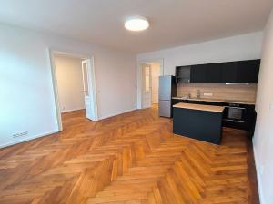 Pronájem kanceláře, Praha - Nové Město, Voršilská, 86 m2