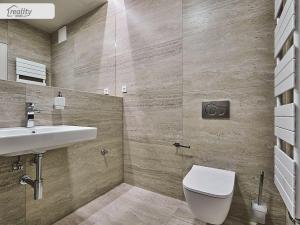 Pronájem bytu 2+kk, Praha - Vinohrady, U Zvonařky, 50 m2