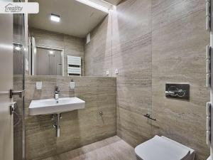 Pronájem bytu 2+kk, Praha - Vinohrady, U Zvonařky, 50 m2