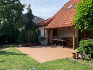 Pronájem rodinného domu, Roudné, Zahradní, 141 m2