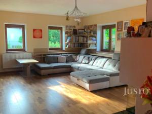 Pronájem rodinného domu, Roudné, Zahradní, 141 m2
