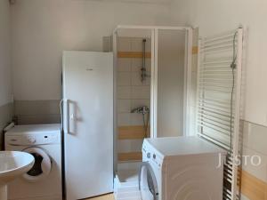 Pronájem rodinného domu, Roudné, Zahradní, 141 m2