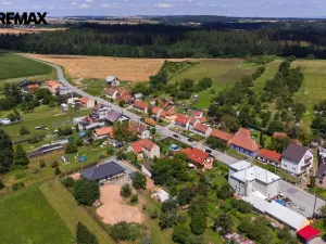 Prodej pole, Podomí, 1938 m2