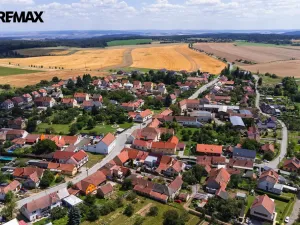 Prodej pole, Podomí, 1938 m2