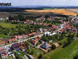 Prodej pole, Podomí, 1938 m2