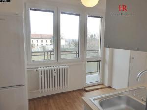Pronájem bytu 3+1, Benešov, Jiráskova, 77 m2