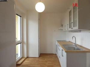 Pronájem bytu 3+1, Benešov, Jiráskova, 77 m2