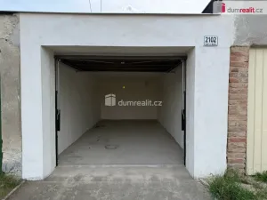 Pronájem garáže, Ústí nad Labem - Bukov, Dukelských hrdinů, 20 m2