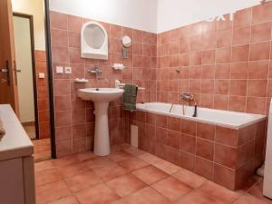 Prodej chalupy, Jablonec nad Jizerou, 229 m2