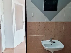 Pronájem bytu 1+1, Ostrava, Korunní, 40 m2