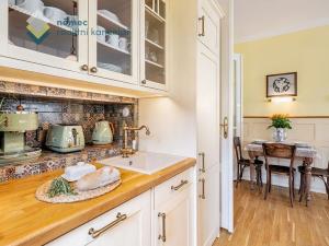 Pronájem bytu 3+kk, Praha - Nové Město, Senovážné náměstí, 86 m2