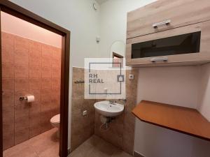 Pronájem obchodního prostoru, Třeboň - Třeboň II, Svobody, 20 m2