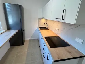 Prodej bytu 2+1, Karviná, Na Kopci, 60 m2