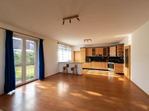 Prodej vily, Statenice, Kolmá, 321 m2
