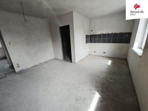 Prodej skladu, Horní Jiřetín, 2100 m2