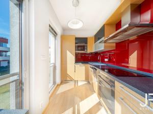 Prodej bytu 4+kk, Praha - Pitkovice, Pečárková, 105 m2