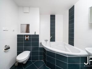 Prodej bytu 4+kk, Praha - Pitkovice, Pečárková, 105 m2