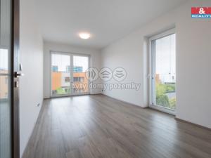 Pronájem rodinného domu, Praha - Černý Most, Bergmanova, 220 m2