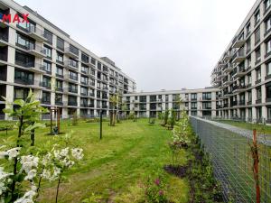 Pronájem bytu 2+kk, Praha - Vysočany, Kolbenova, 54 m2