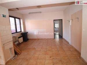 Pronájem komerční nemovitosti, Kraslice, Pohraniční stráže, 90 m2