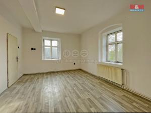 Prodej bytu 3+1, Chrastava, Školní, 78 m2