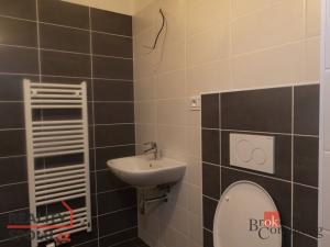Pronájem bytu 2+kk, Náchod - Staré Město nad Metují, Bartoňova, 58 m2