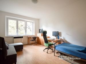 Pronájem bytu 2+1, Brno - Královo Pole, Malátova, 60 m2