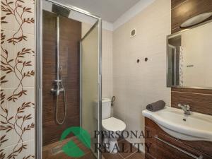 Pronájem bytu 1+kk, Chvaletice, Obránců míru, 29 m2