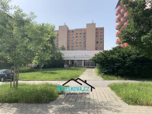 Pronájem obchodního prostoru, Kroměříž, Oskol, 1965 m2