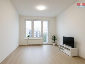 Pronájem bytu 2+kk, Praha - Hloubětín, Granitova, 54 m2