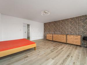 Prodej bytu 3+1, Planá, Nádražní, 155 m2