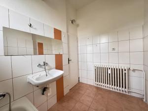 Prodej bytu 2+kk, Obrnice, Mírová, 46 m2